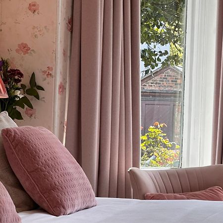 St George'S Guest House York Esterno foto