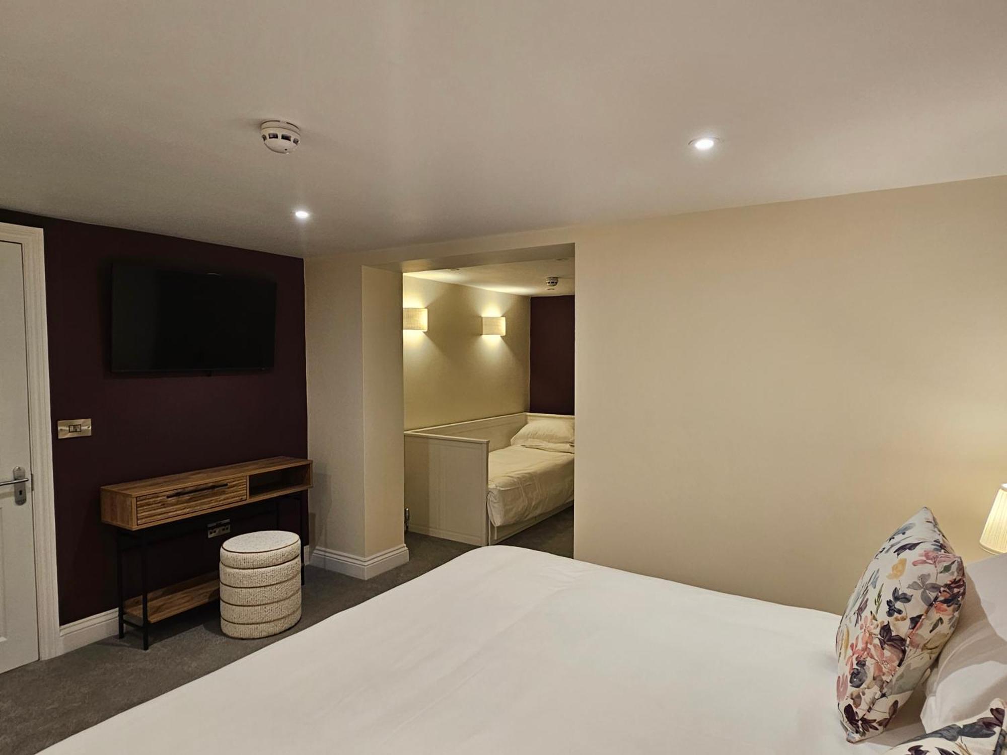 St George'S Guest House York Esterno foto